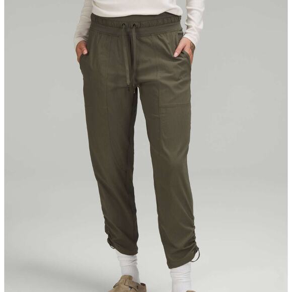 Lululemon Dance Studio Mid-Rise Crop 25" Pants Army Green Women's Size 12 - Picture 1 of 4